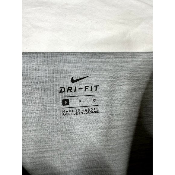 Nike Womens Cropped Leggings size Small Grey - Picture 2 of 7